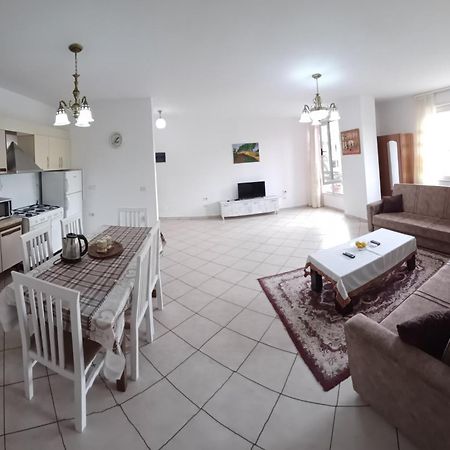 שקודר New Apartment In The City Center מראה חיצוני תמונה