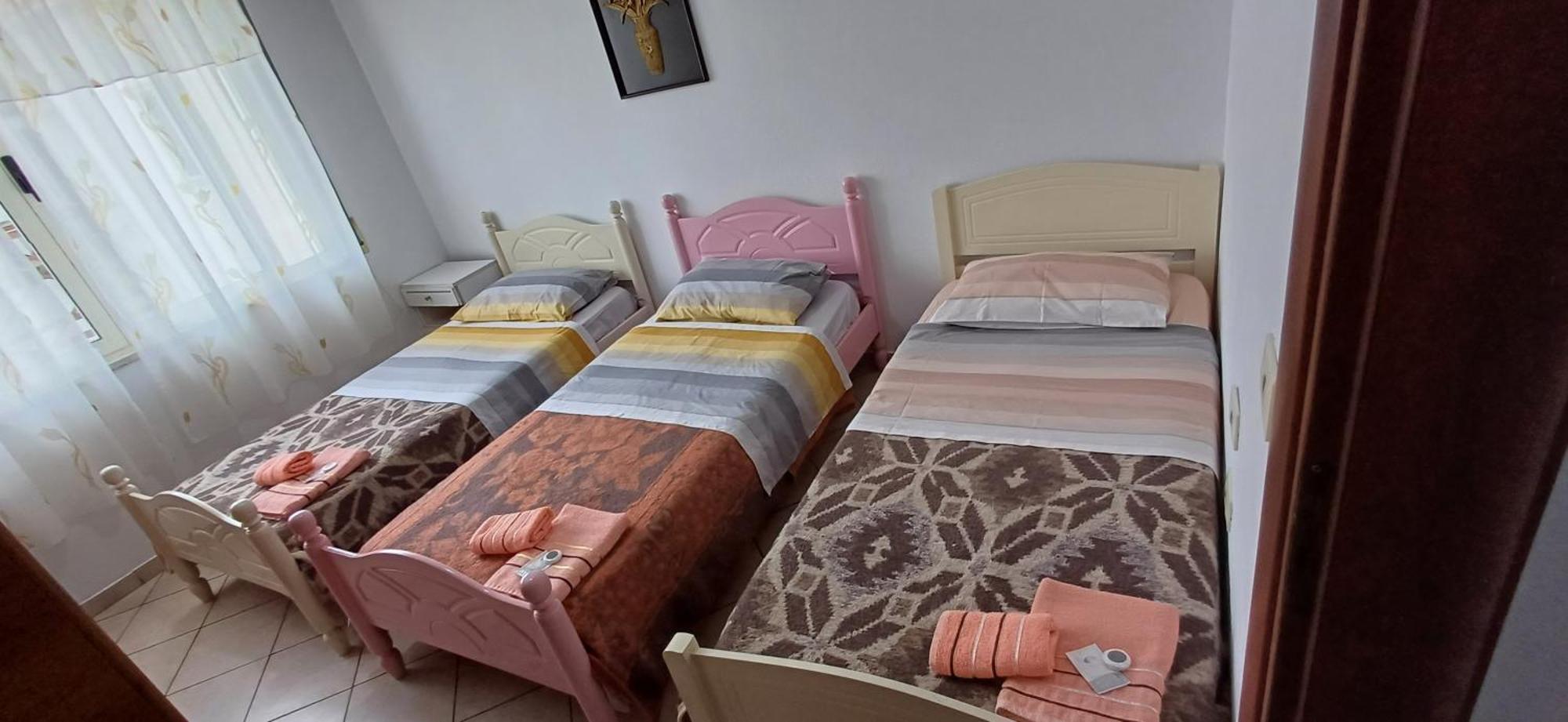 שקודר New Apartment In The City Center מראה חיצוני תמונה